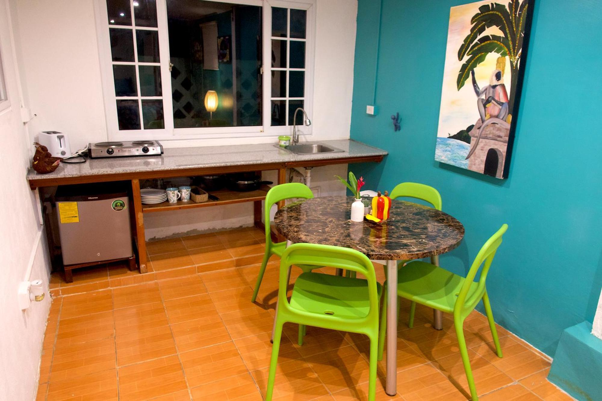 Casa Congo & Casa Rayo Verde - Restaurante - Galeria De Arte 포르토벨로 외부 사진