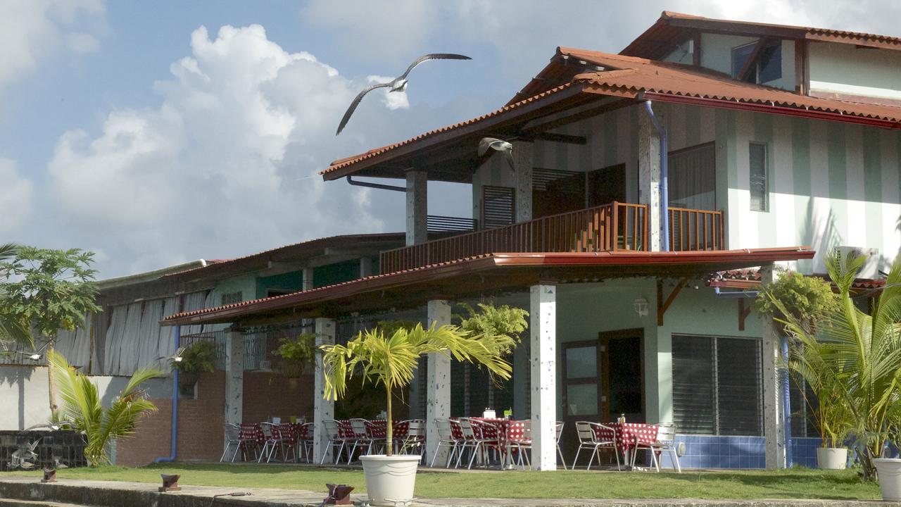 Casa Congo & Casa Rayo Verde - Restaurante - Galeria De Arte 포르토벨로 외부 사진